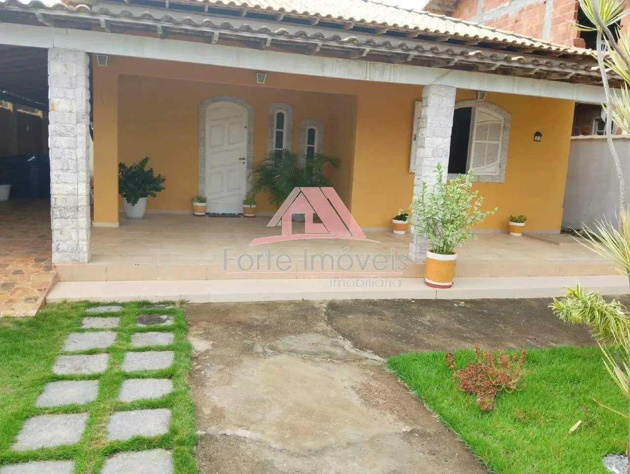 Casa Linear 2 Quartos, sendo uma suíte - Arraial do Cabo/RJ