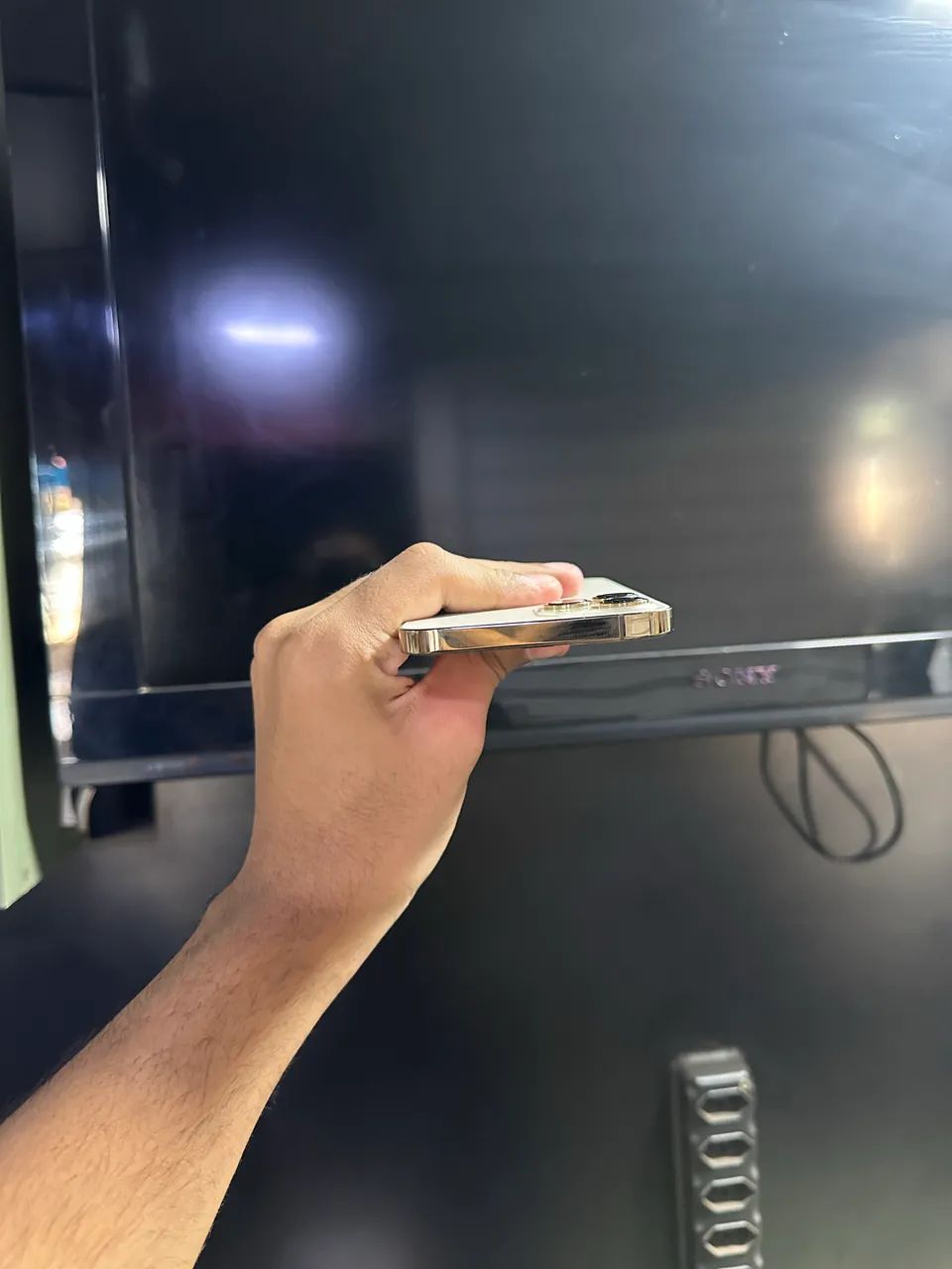 IPHONE 12 PRO MAX 128 GB DOURADO  - Foto 4