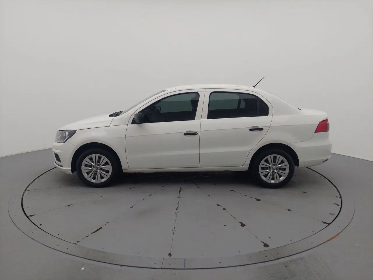 Volkswagen Voyage 1.0 Flex 12V 4p, foto 2 de 18