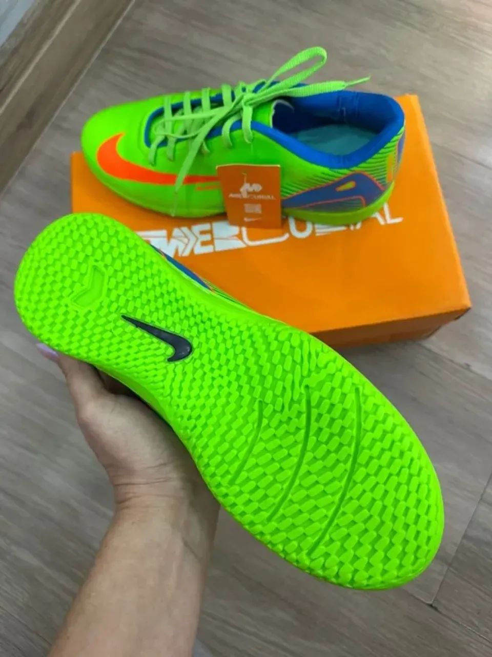 Chuteira Nike Air Zoom futsal - Foto 2