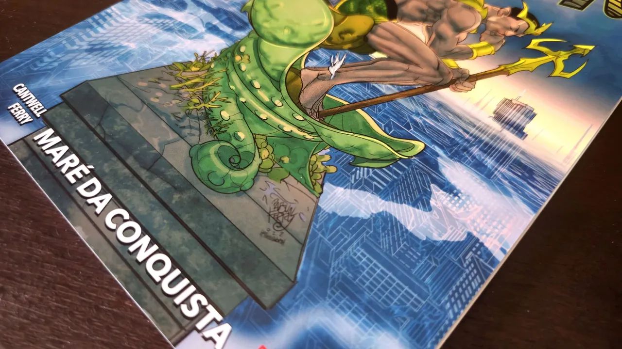 Namor - Maré da Conquista - Marvel - HQ Panini - Foto 2
