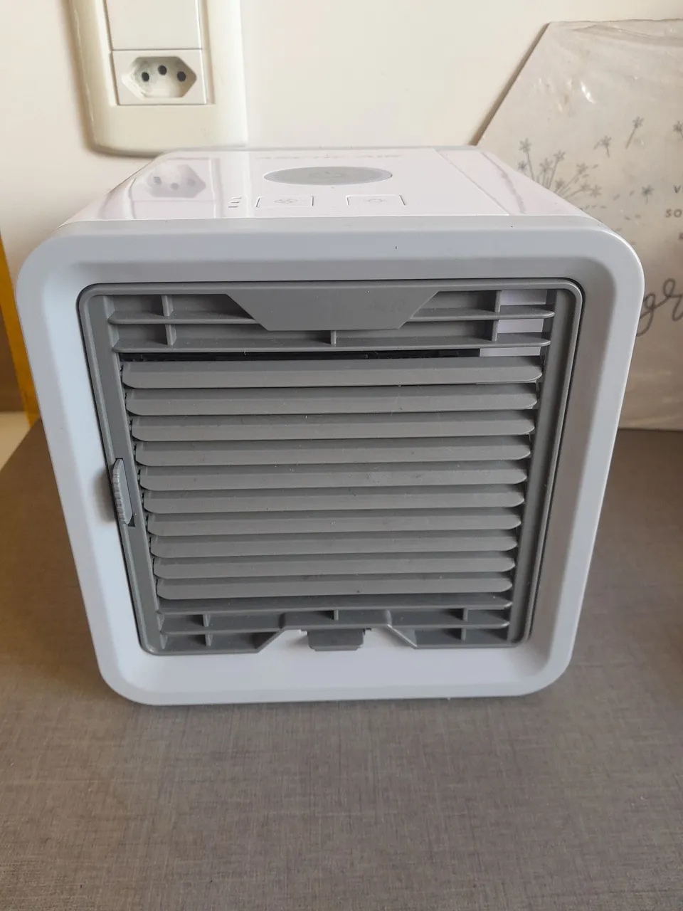 Mini Ar Condicionado Portátil - Climatizador