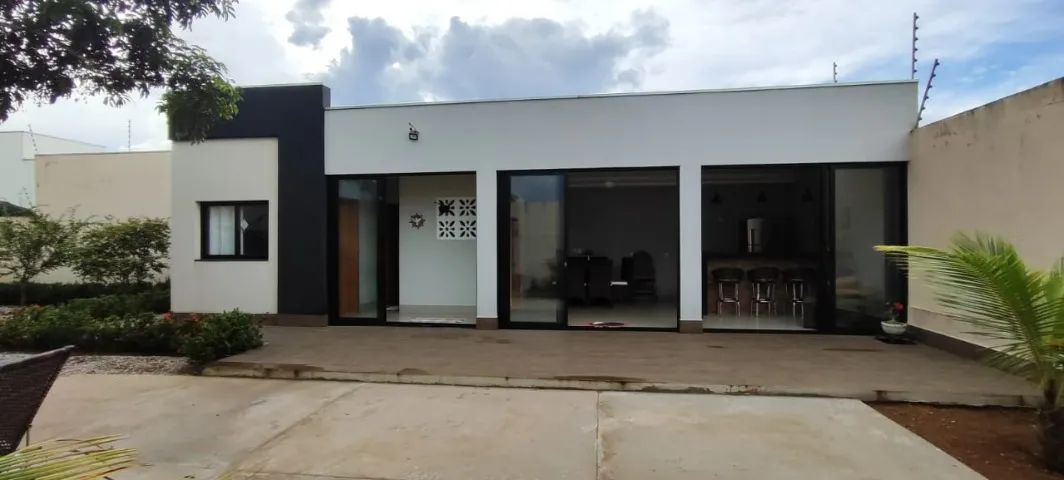 Casa em Chapada dos Guimarães - Bairro Nobre, Tranquilidade e Segurança - * - Foto 2
