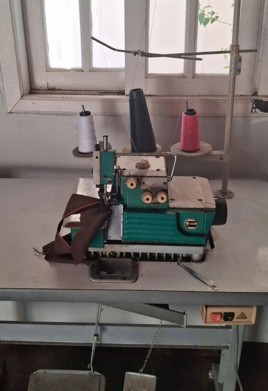 MAQUINA DE COSTURA OVERLOCK INDUSTRUAL - Foto 6