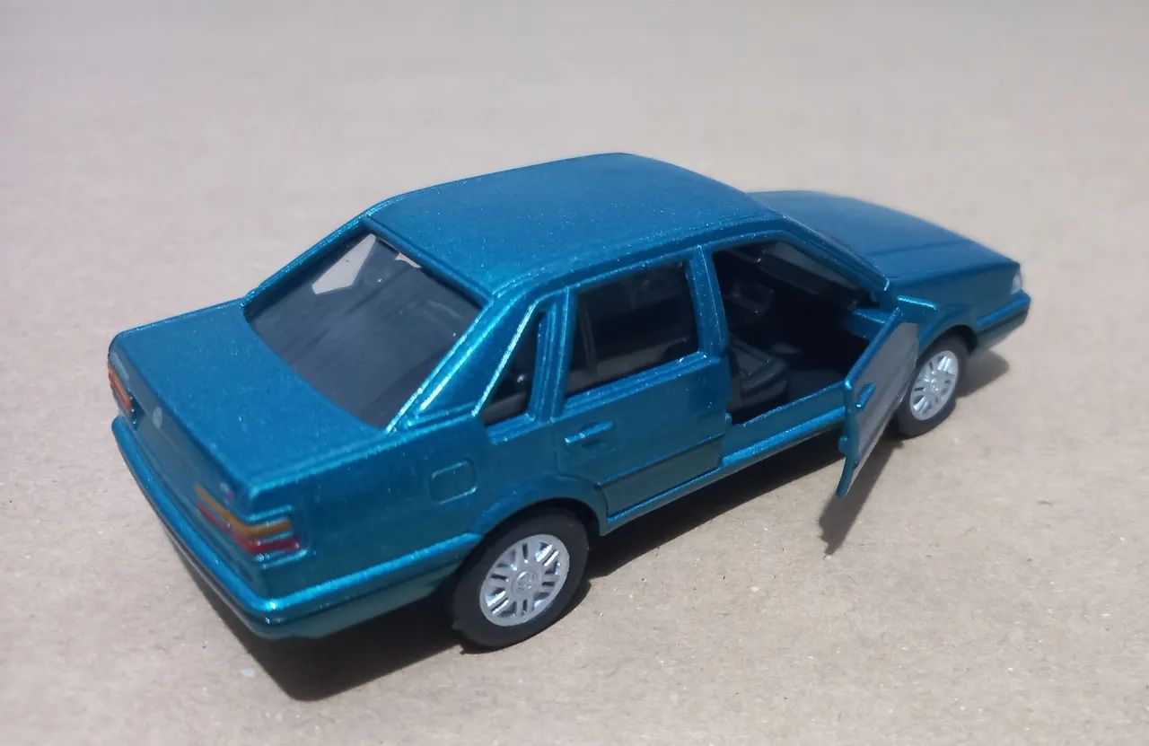 Miniatura VW Santana  1:43 - Foto 3