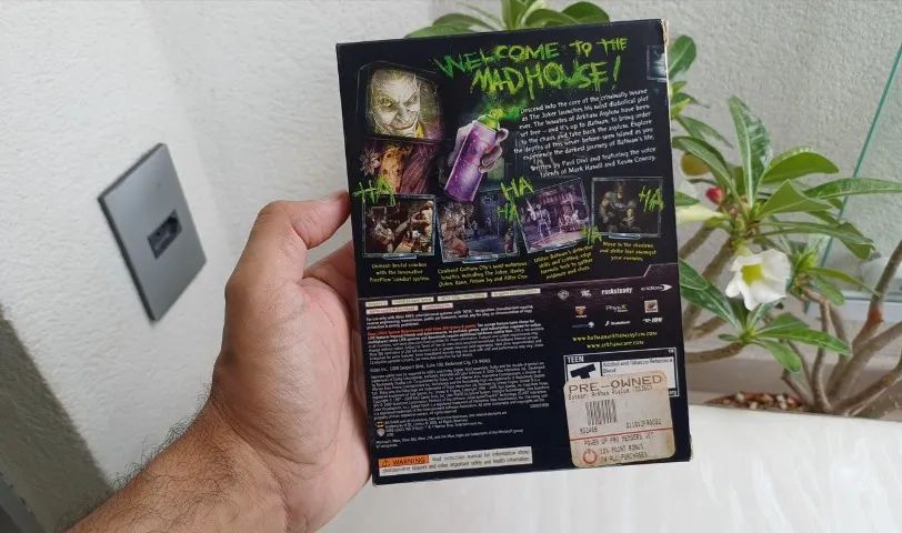 Jogo Batman Arkham Asylum Collector's Edition Xbox 360 Cib - Foto 2