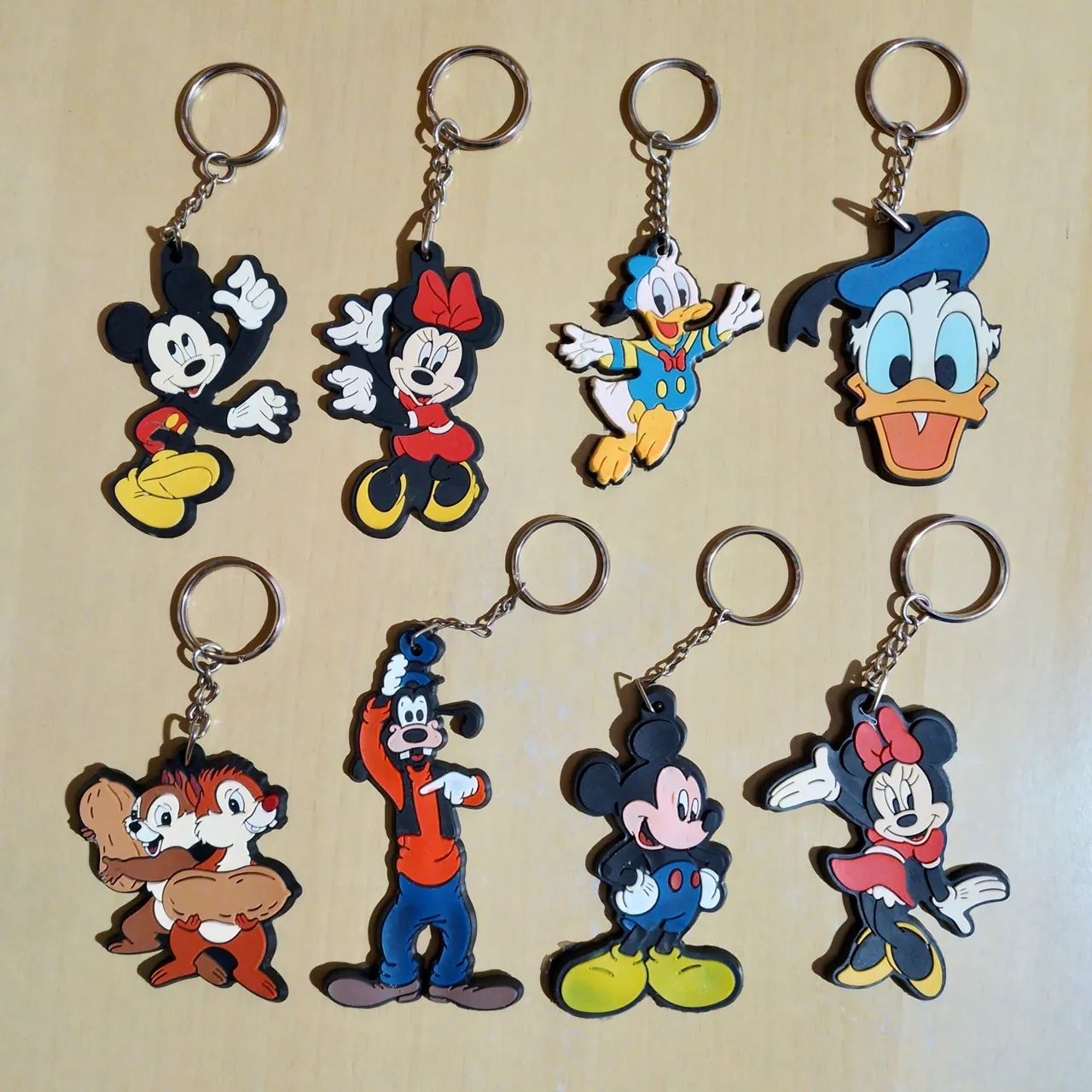 Chaveiros Disney emborrachados - Coleção 8 unidades
