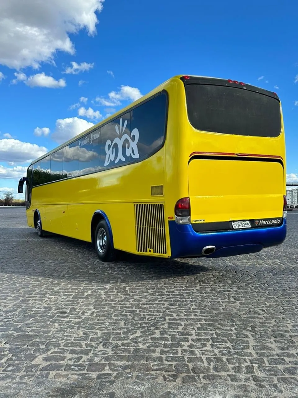 Onibus Scania / 2002 / 47 lugares