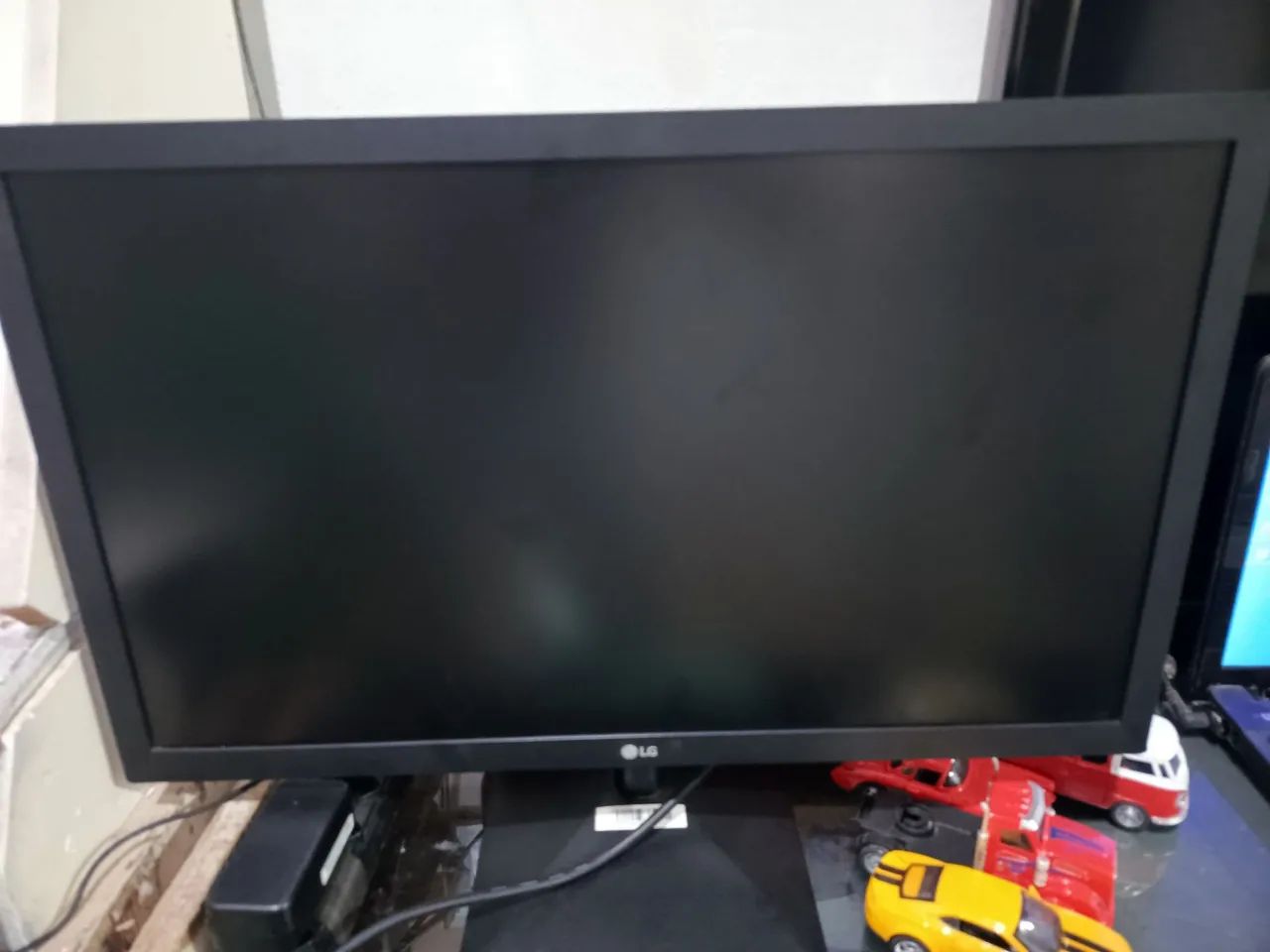 MONITOR LG 22" HDMI