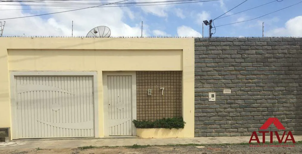 CASA PARA VENDA - DOM TOMAZ