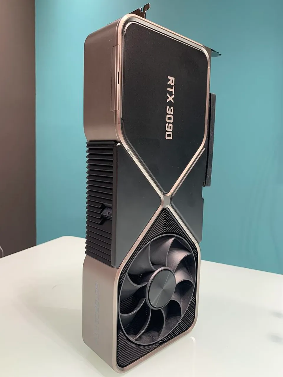 RTX 3090 24GB FOUNDERS EDITION 384BITS (((RELÍQUIA)))<br>ACEITO CARTÃO
