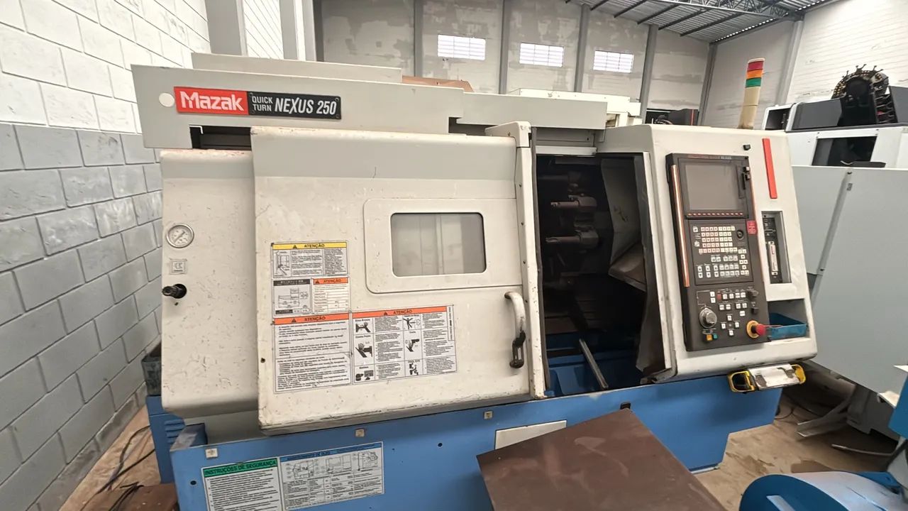 Torno CNC Mazak Quick Turn Nexus 250