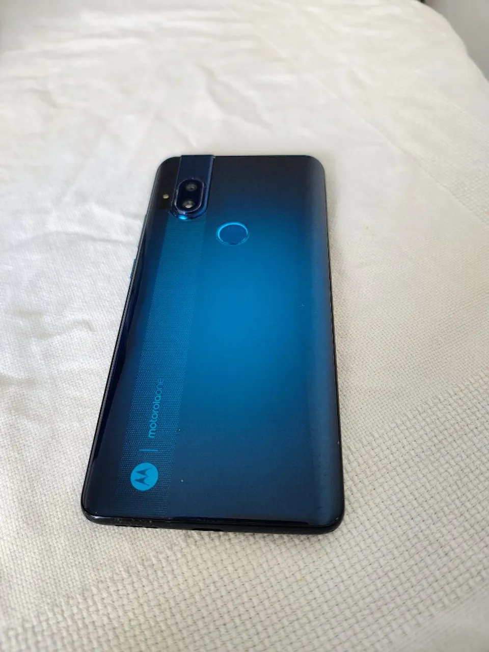 Motorola One Hyper