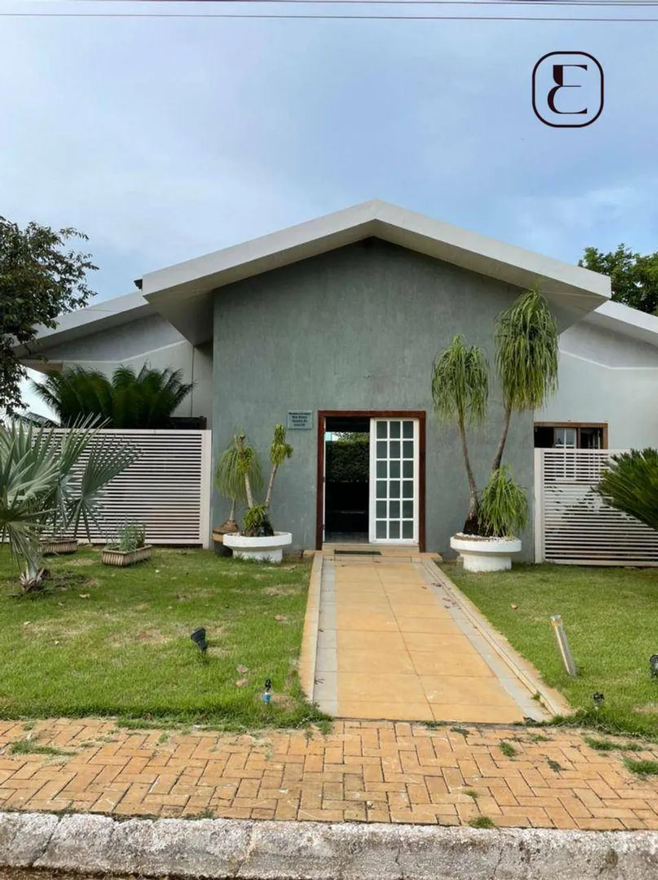Casa 6 suítes condomínio fechado - Luzimangues