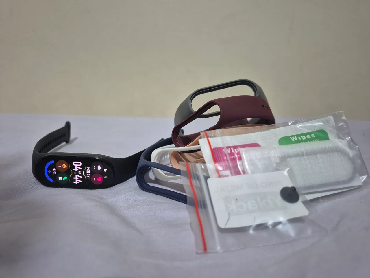 Xiaomi Mi Band 7 Com Película 3D e 5 Pulseiras