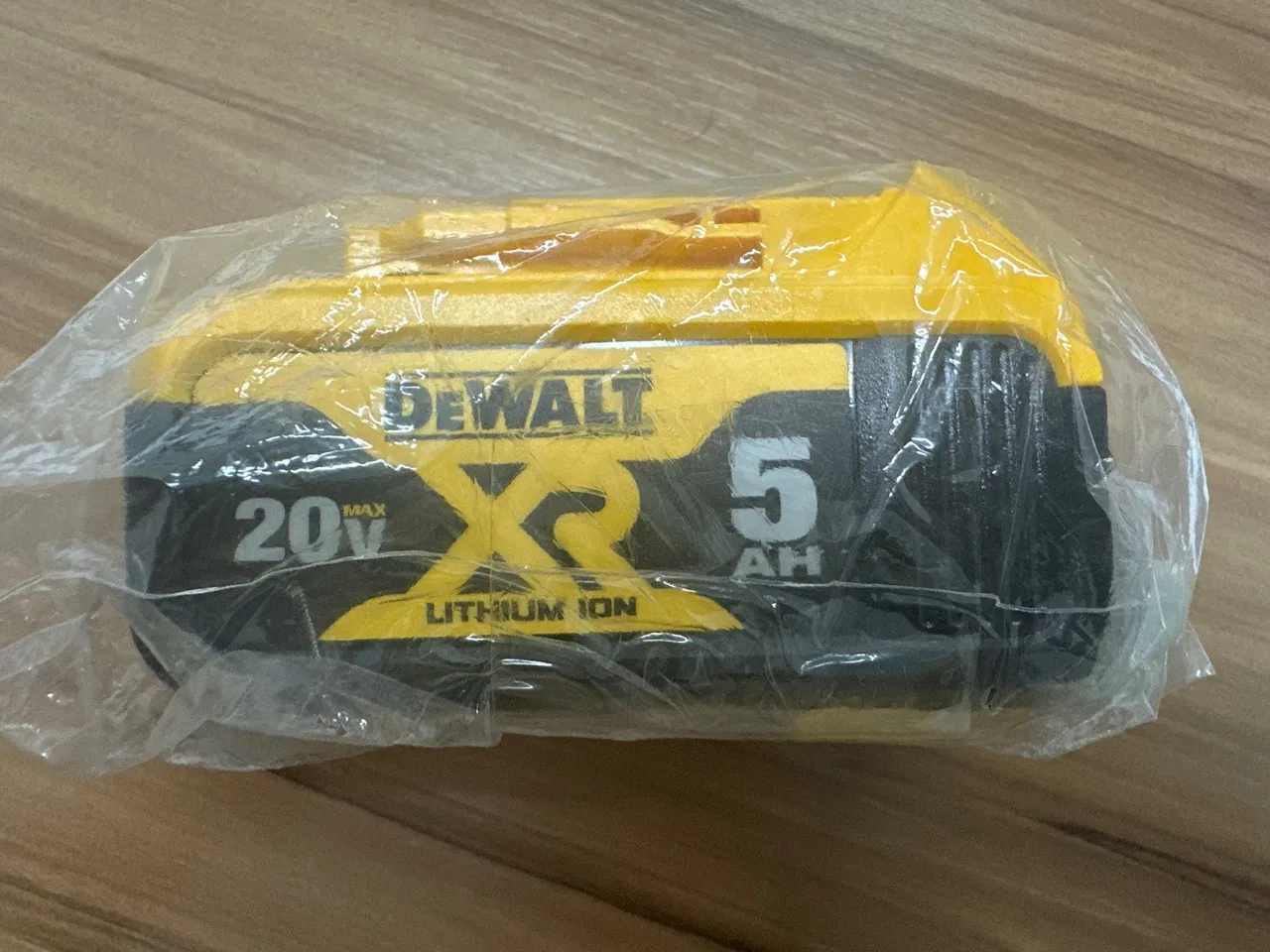 Bateria DeWalt 20V Max 5Ah - Nova - Original