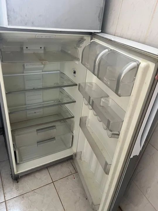 Geladeira Duplex GE Frost Free para concerto  - Foto 2