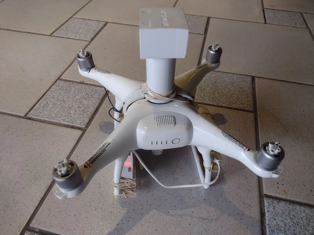 Drone DJI Phantom 4 Adv com PPKacessório - Foto 3