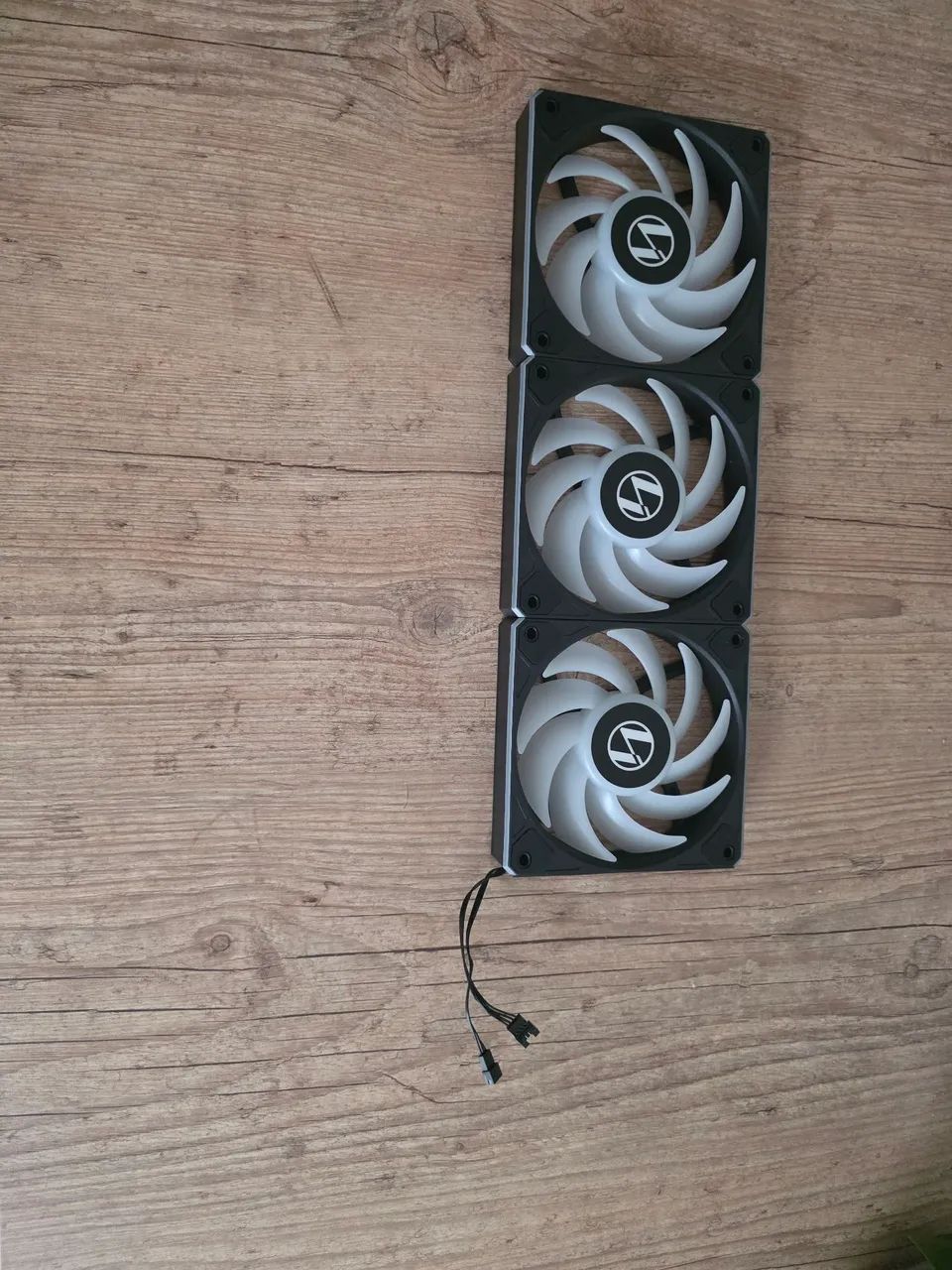 Ventoinhas Lian Li SL120 - Kit com 3