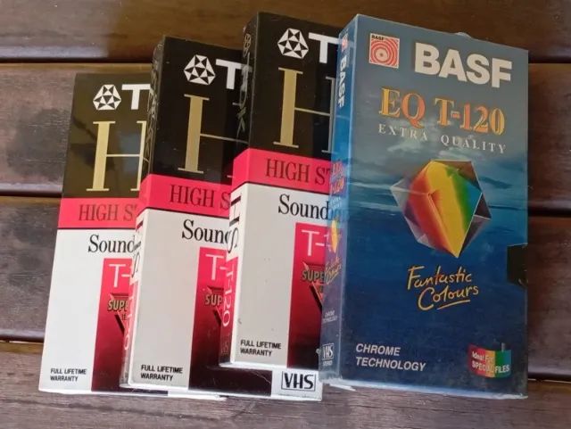 Fitas VHS lacradas - 4 unidades - Foto 3