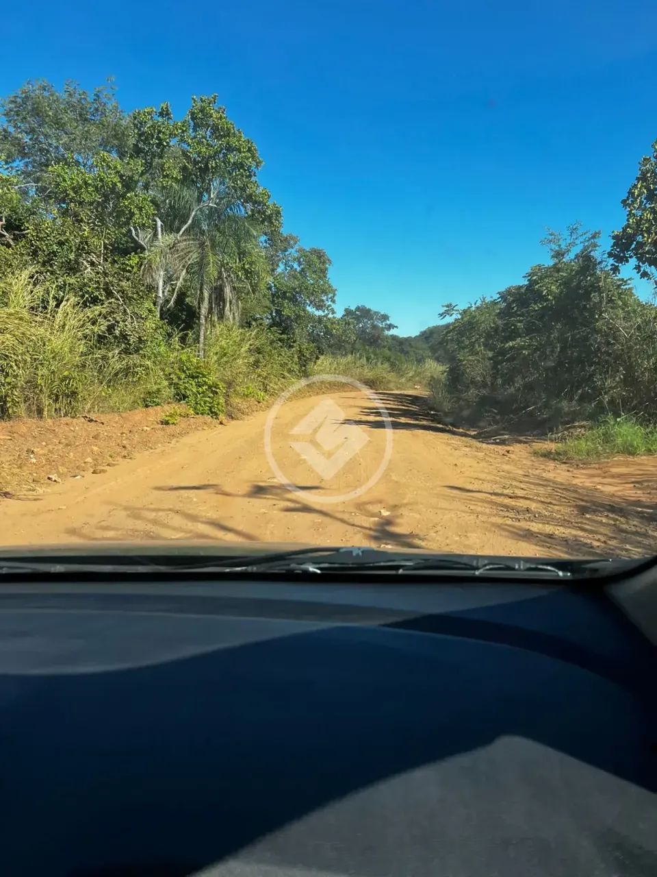 TERRENO AMPLO- VALOR R$ 500.000,00- BEIRA DO LAGO COM 1000M² - ÁGUA FRIA/CHAPADA DOS GUIMA - Foto 4