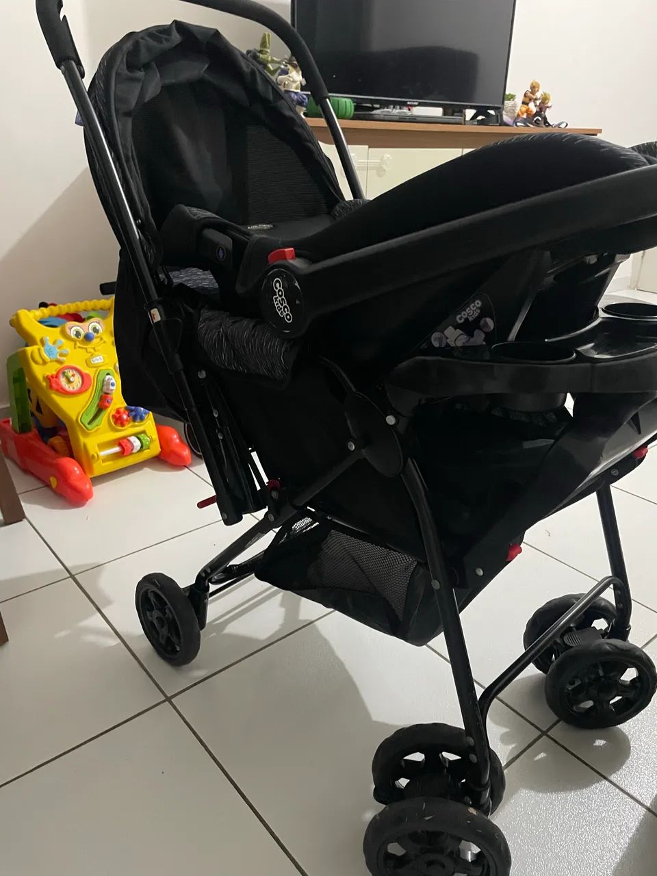 Carrinho de bebê Cosco  - Foto 2
