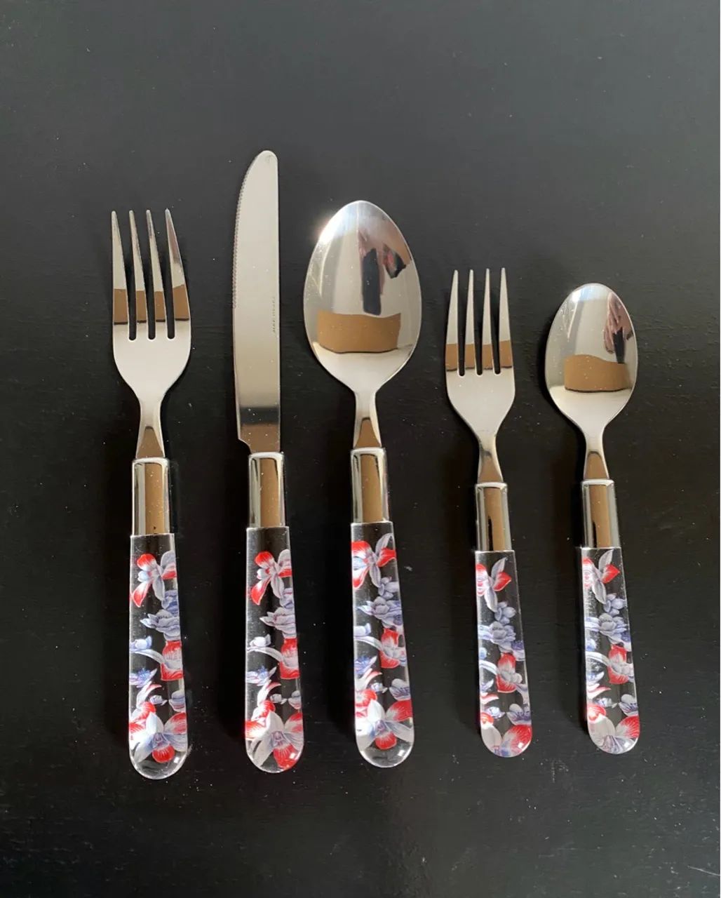 Conjunto de talheres com 5 peças 