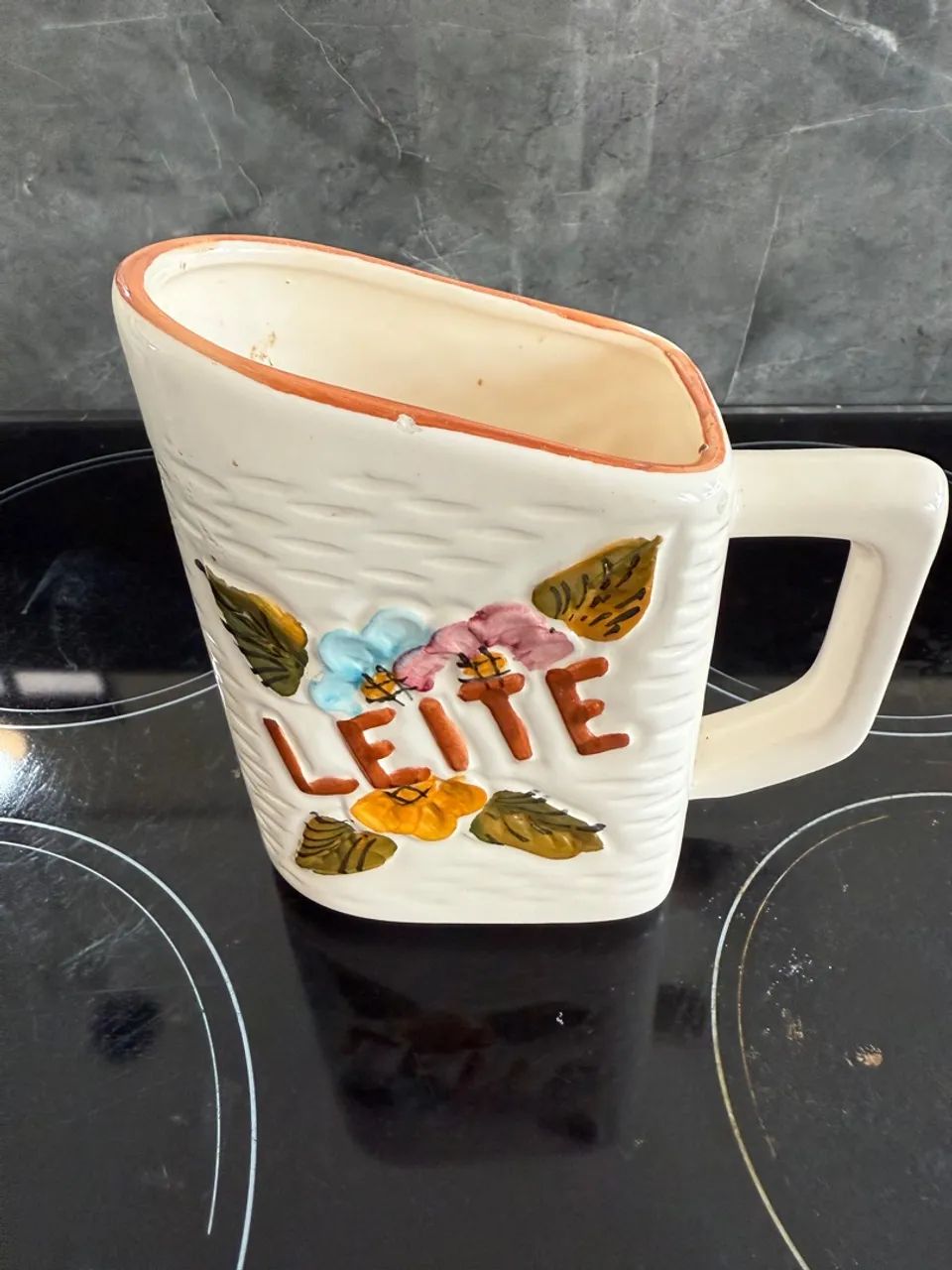  Leiteira antiga  - Foto 3