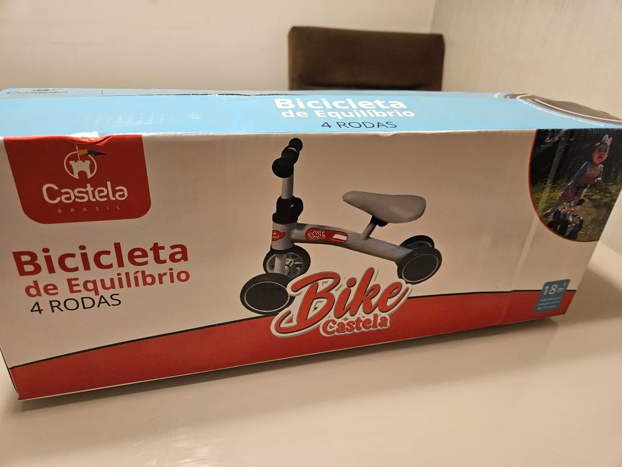Bicicleta de Equilíbrio 4 Rodas Castela