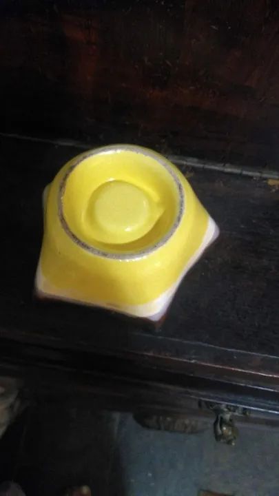 Castiçal de cerâmica antigo - Foto 2