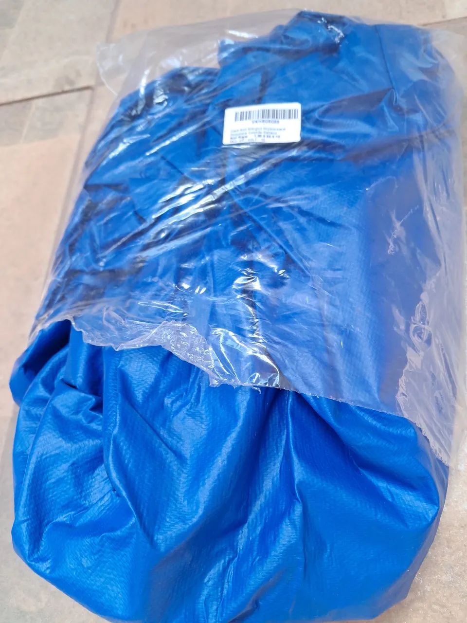 Single-size waterproof anti-allergic mattress cover