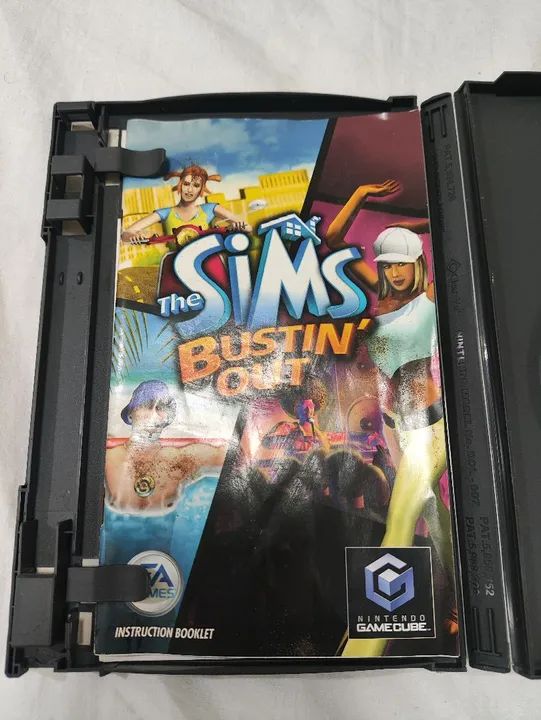 The Sims Bustin' Out - GameCube - Foto 3