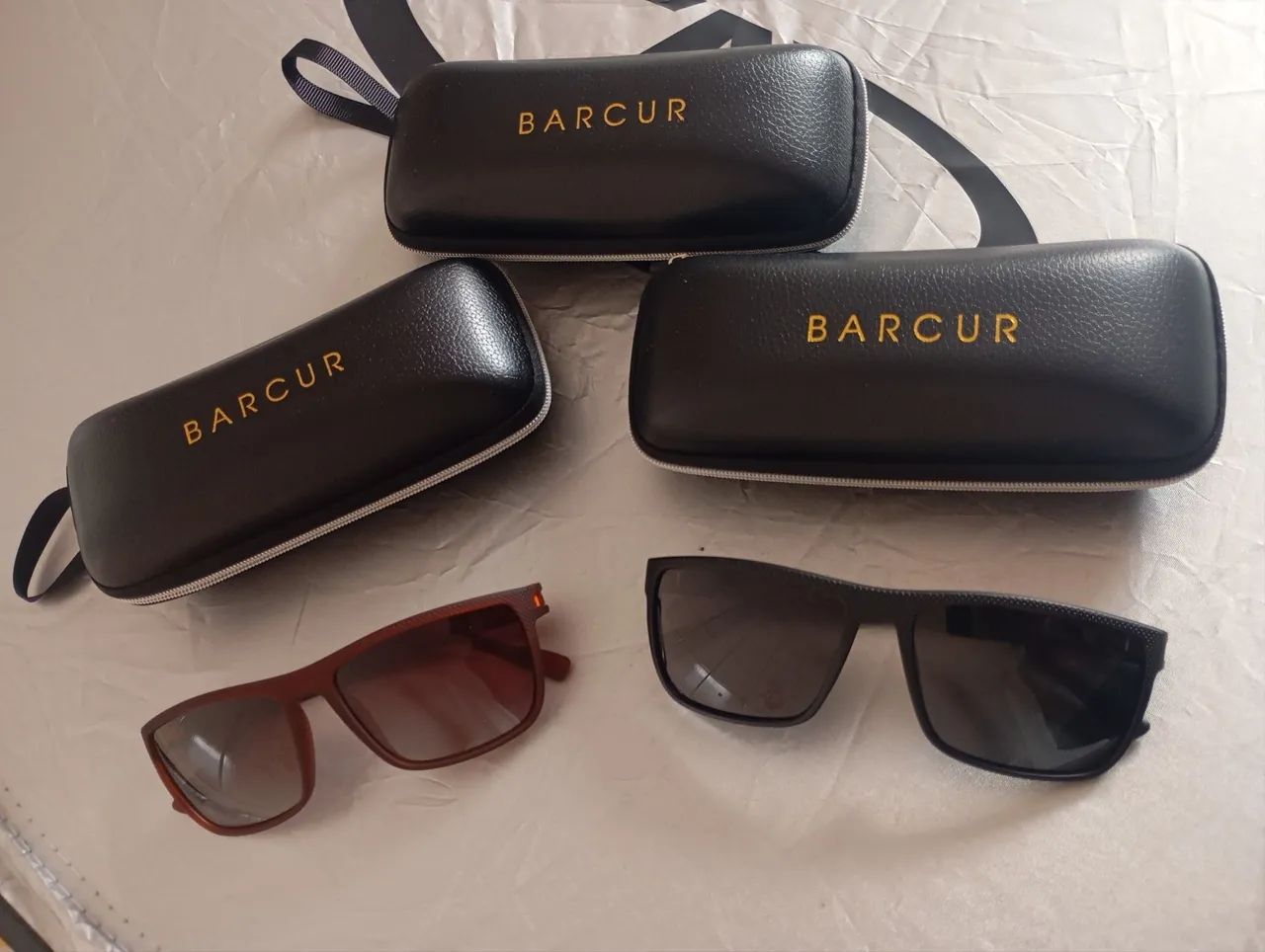 Óculos de Sol BARCUR - Proteção e Estilo!