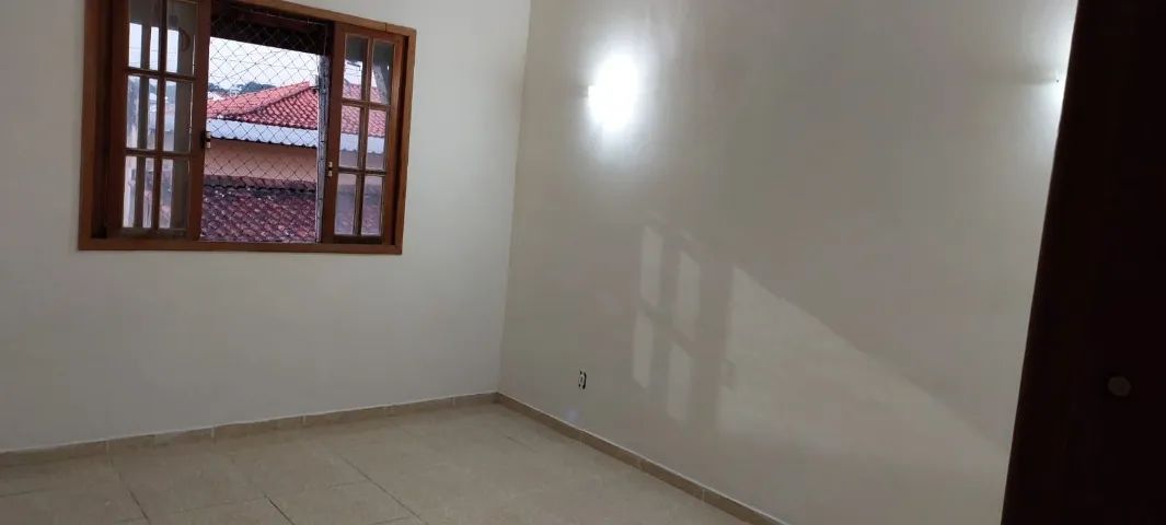 Saquarema Sobrado com Terraço Panorâmico no Centro! - Foto 4