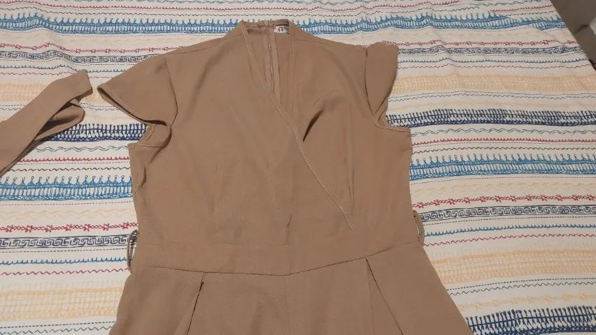 NOVO - Macacão pantalona - Tam.G - Foto 2