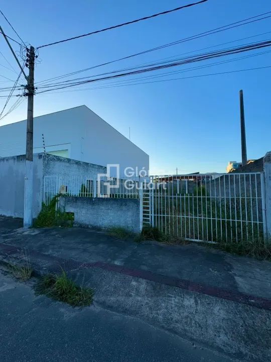 Lote de 360m2 totalmente sol da manhã na Praia do Morro em Guarapari - Foto 3