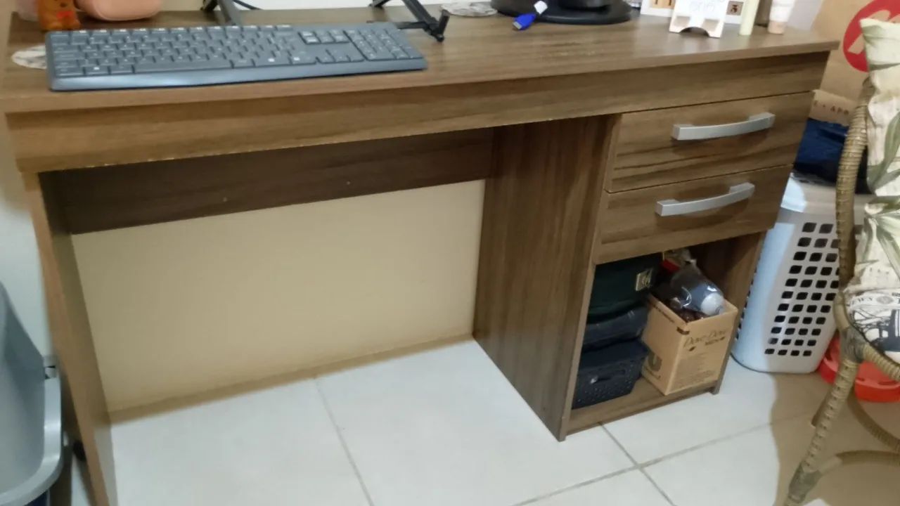 Office Desk