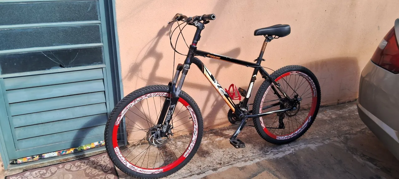 Bicicleta Aro 26 - Ótimo estado