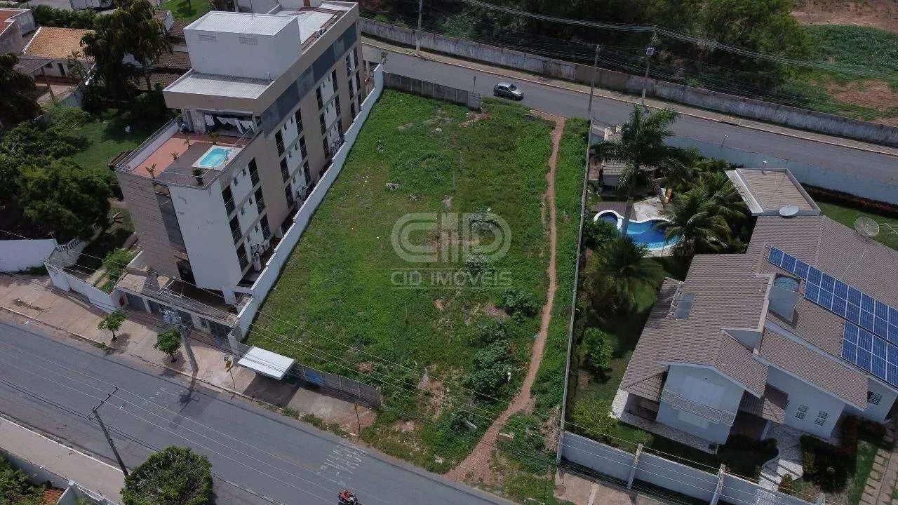 Terreno de 610m² próximo ao Shopping Estação