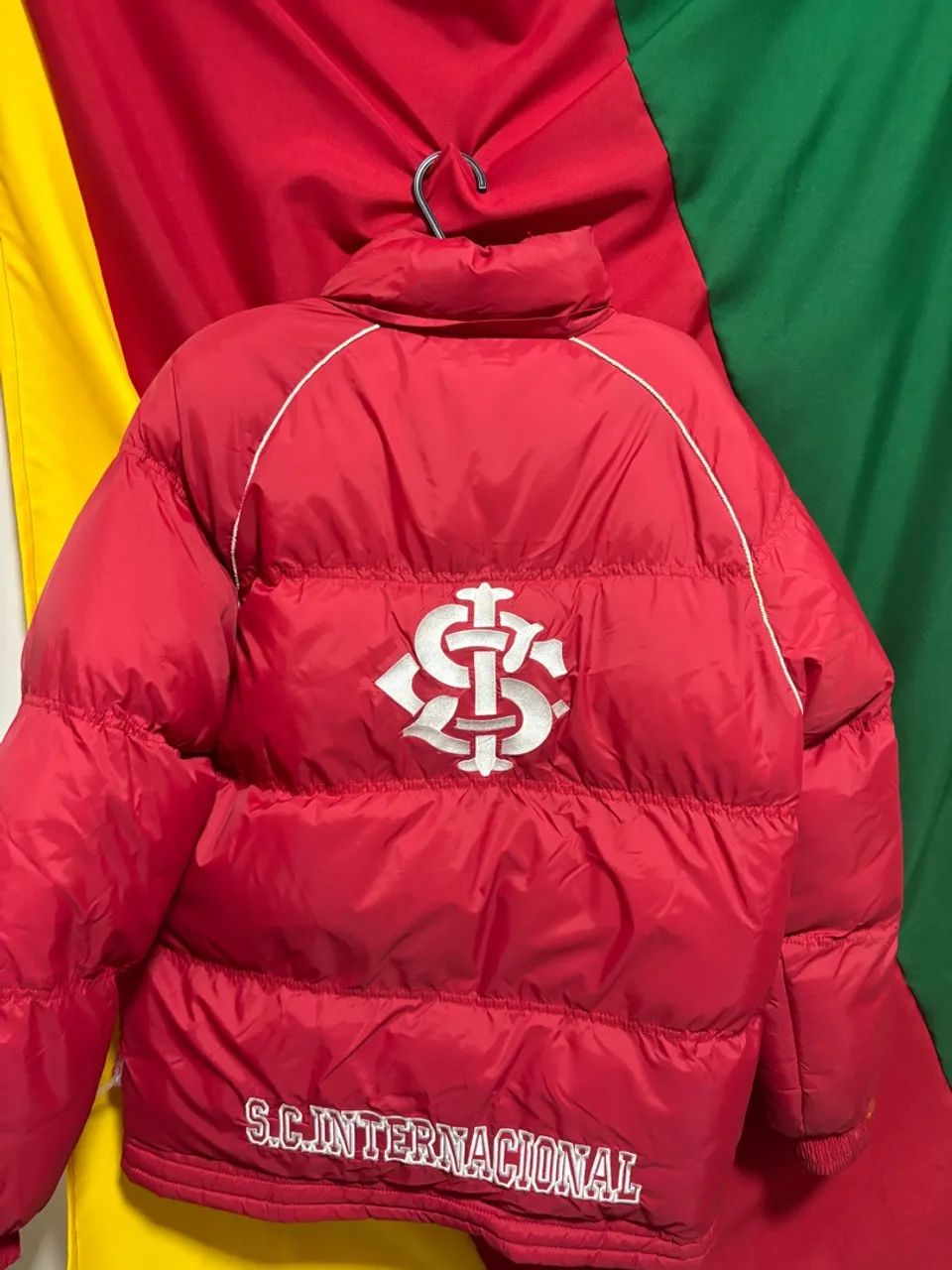 PARKA DE ÉPOCA INTERNACIONAL ACEITO TROCA - Foto 3