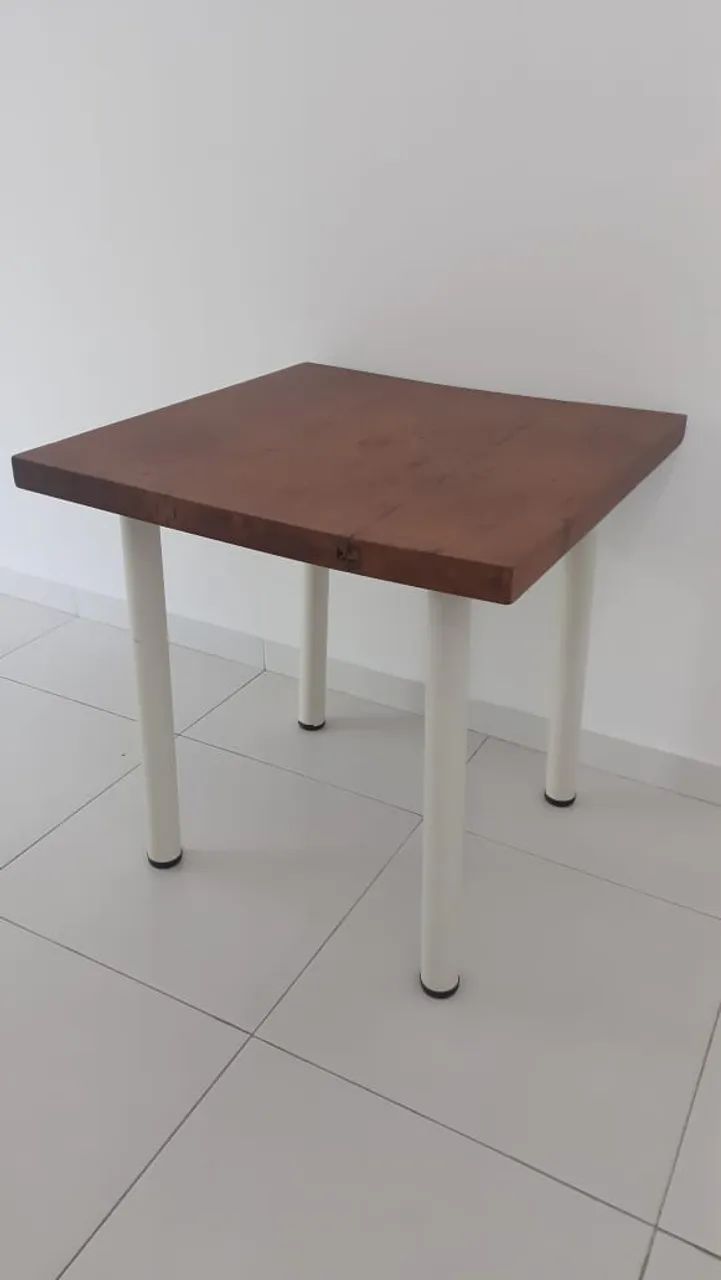mesa aparador quadrada madeira maciça e pés de ferro 