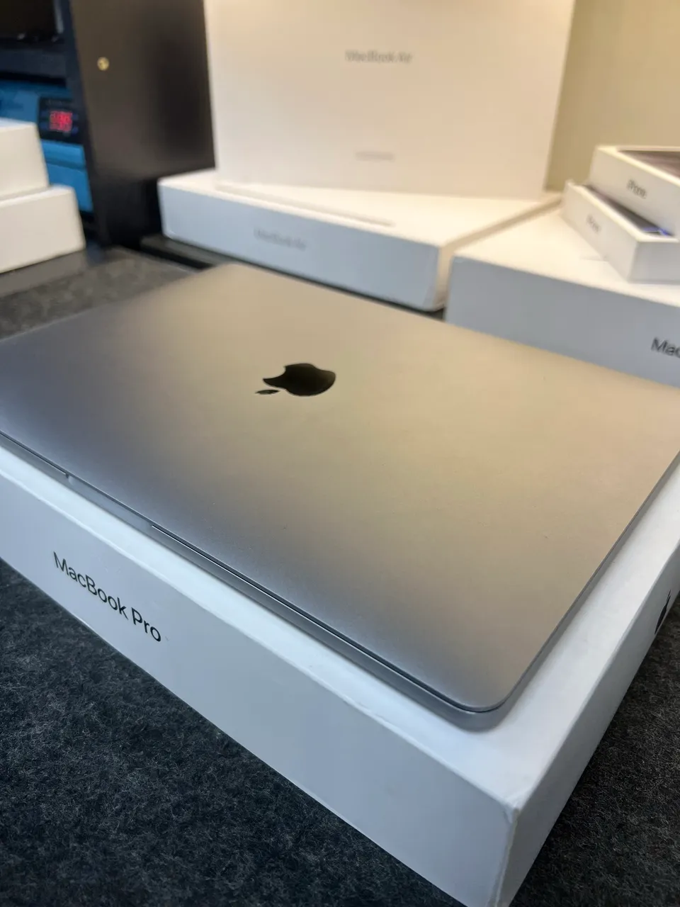 macbook pro 13 2016