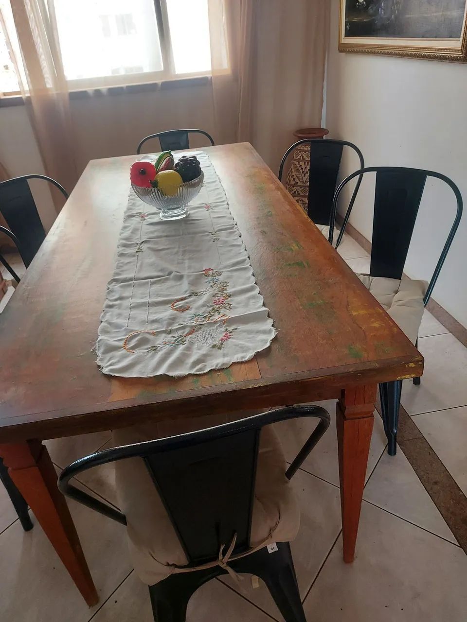  Móveis Mesa jantar madeira peroba e Cadeiras de ferro e Assento Estofado e Design Moderno - Foto 3