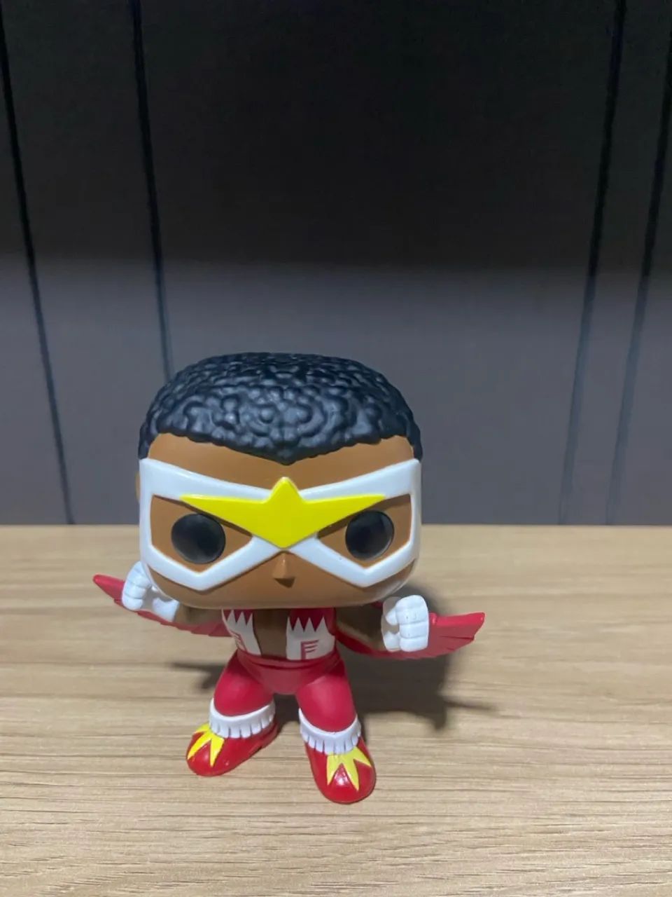 Funko Pop! Falcon - Marvel