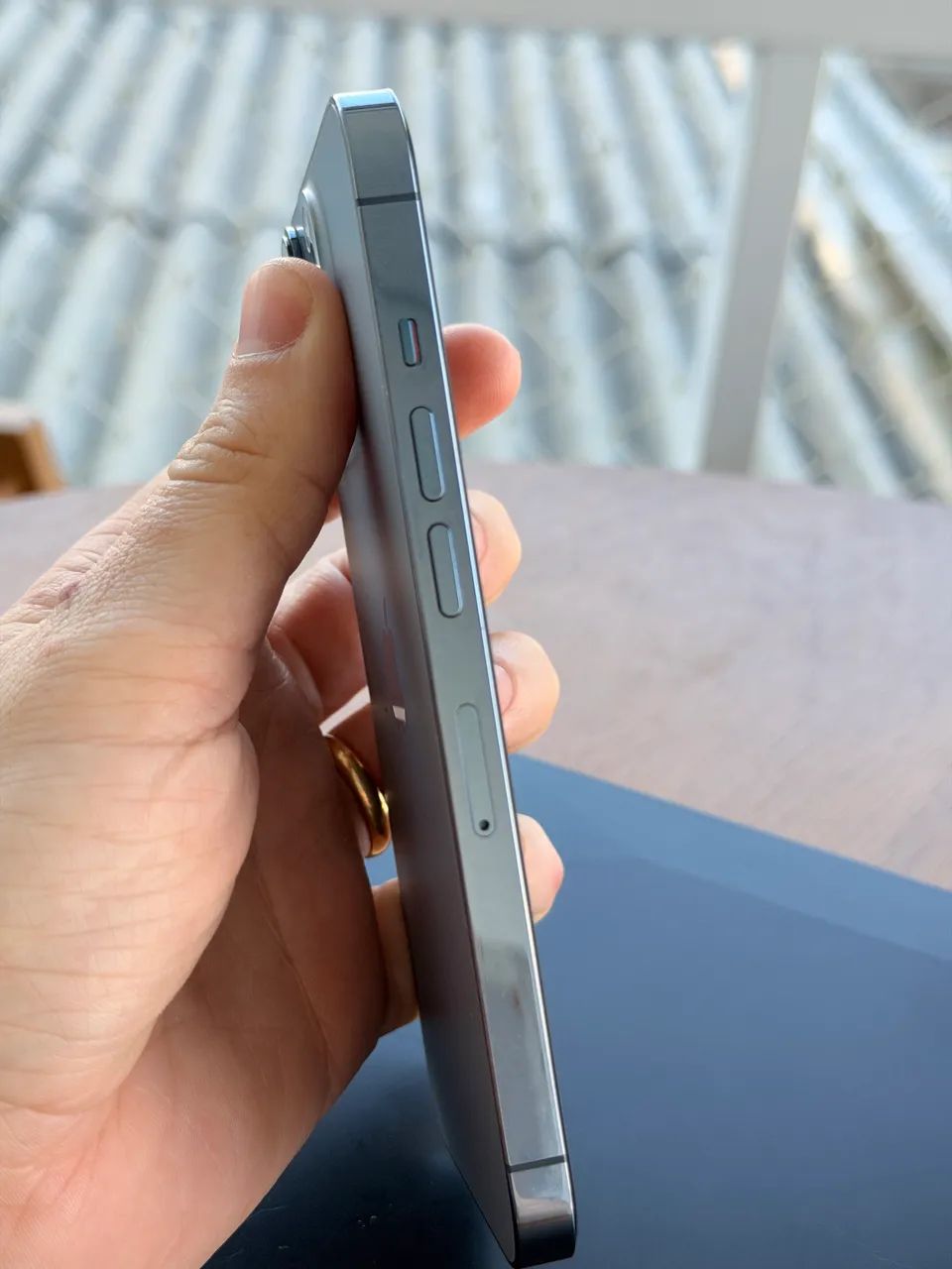 iPhone 13 Pro 512GB シルバー　美品 iPhone13 Pro 512GB シルバー Amazon.com: Apple iPhone 13 Pro, 512GB