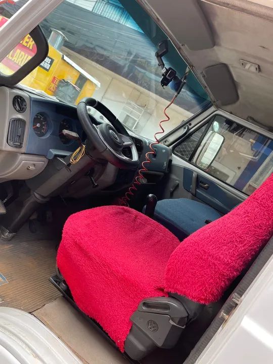 Vendo - Caminhão Truck 8-150 Delivery - Foto 7