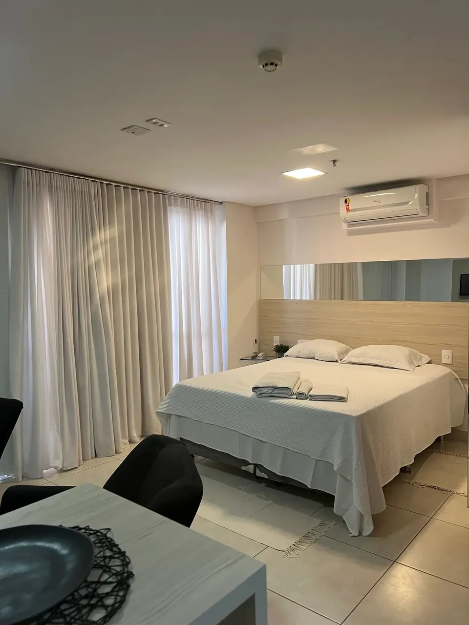 Flats para Aluguel mobiliado brookfield towers jardim Goias em Goiânia Go
