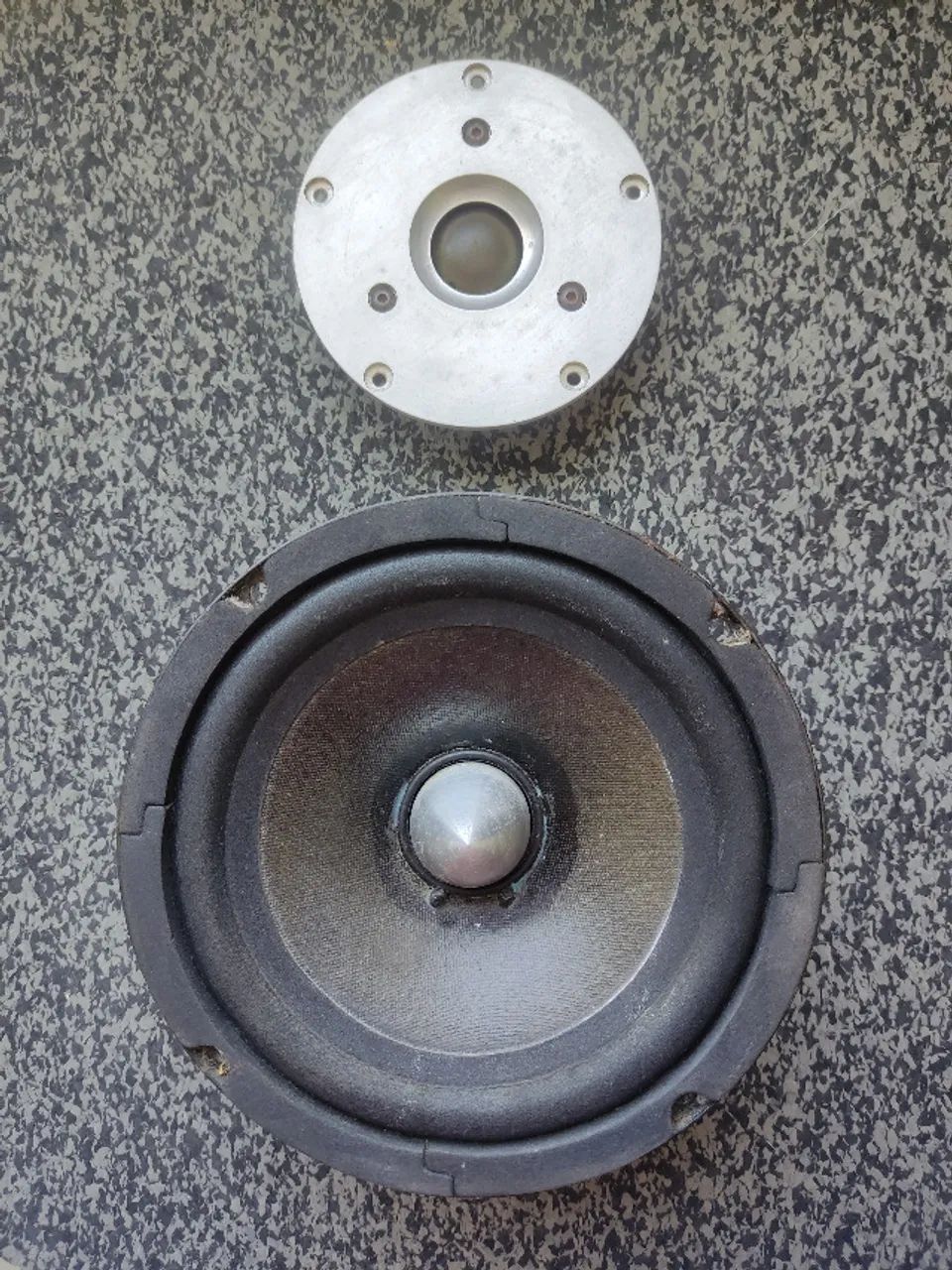 Raridade! Kit AKRON - Midbass KB-6MD + Tweeter KB-T25 - Foto 2