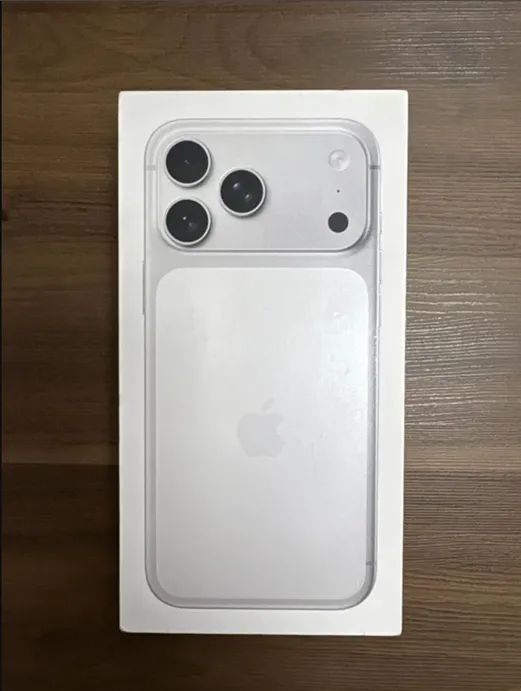 iPhone 17 Pro Max 256 Gb - Prateado - E-SIM - Troco - Celulares e