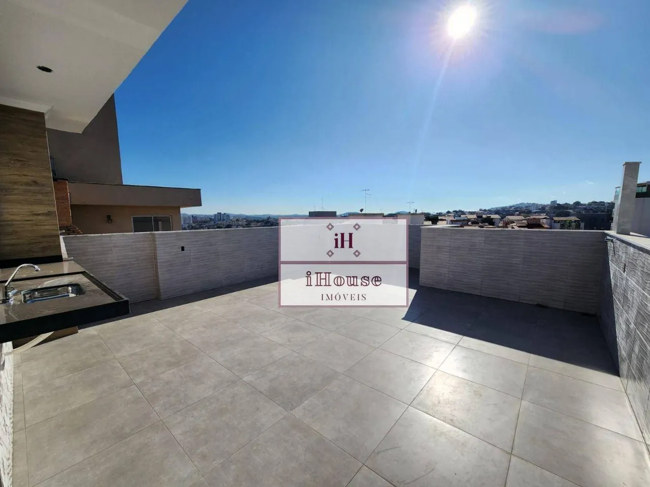 Cobertura 5 quartos à venda, 169 m² - Heliópolis - Belo Horizonte/MG